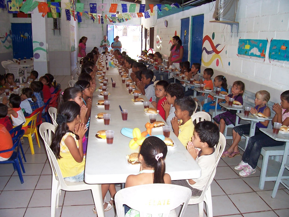 KofC Council 3909 Feeding program in Mazatlan